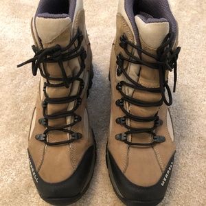 Merrell Sawtooth Mens Hiking Boots 9.5